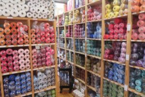 spring yarn sale online, June 6–12