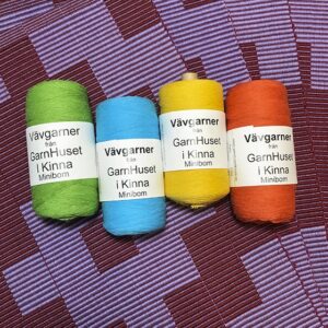 Minibom string yarn